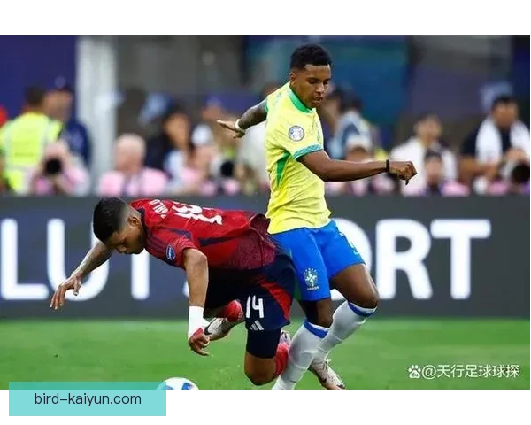 2024欧洲杯赛场风云：各路劲旅表现前瞻，夏季激战一触即发